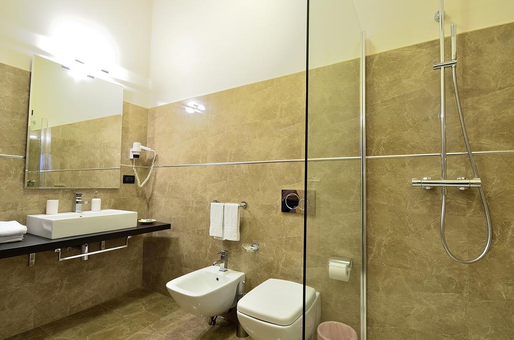 Hotel Del Corso Сант-Антиоко Экстерьер фото